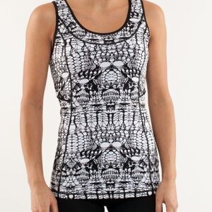 LULULEMON Run: Stay-On Course Sleeveless Top Size 4
